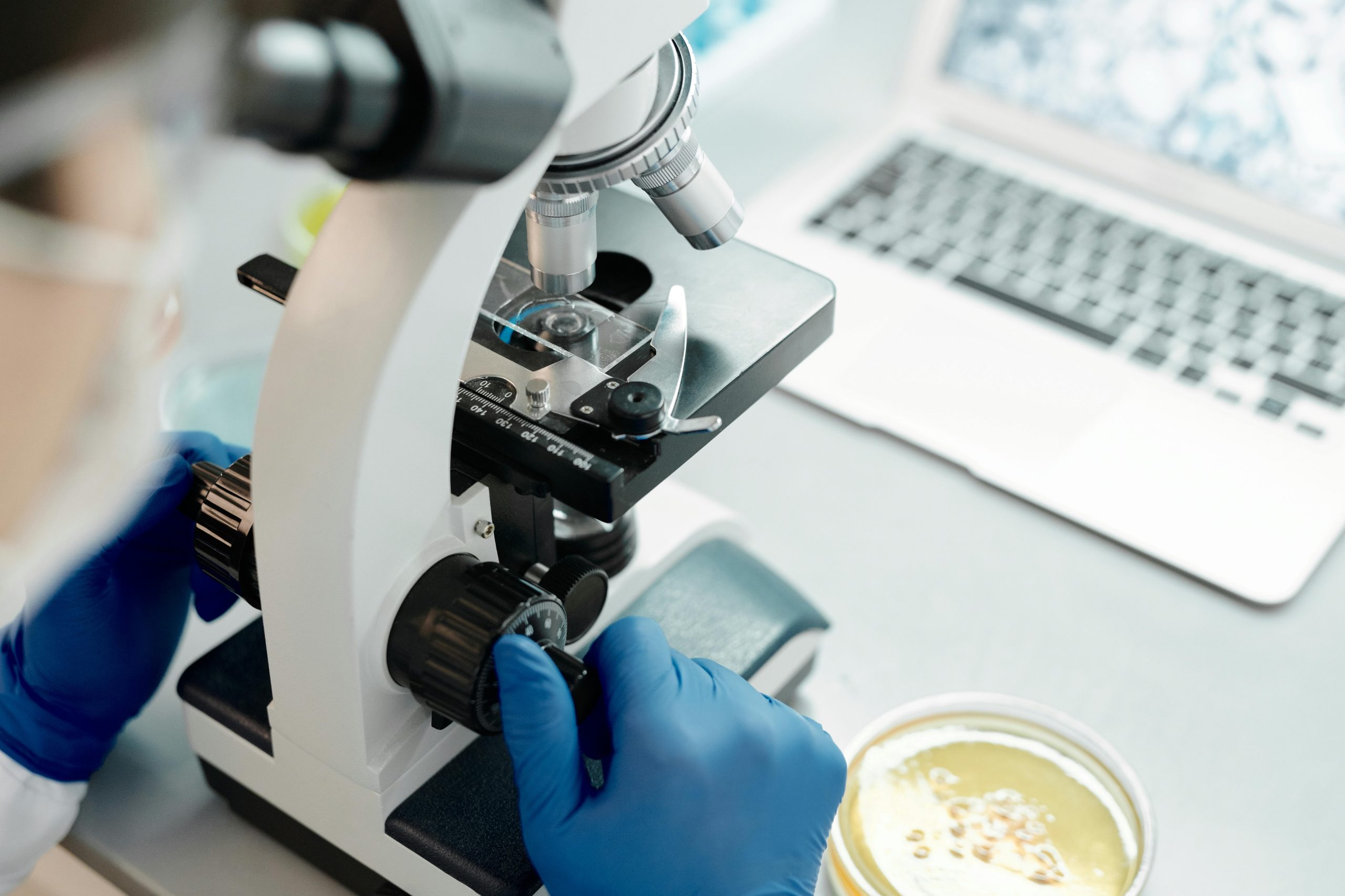 Future Skills Needs for Life and Chemical Sciences